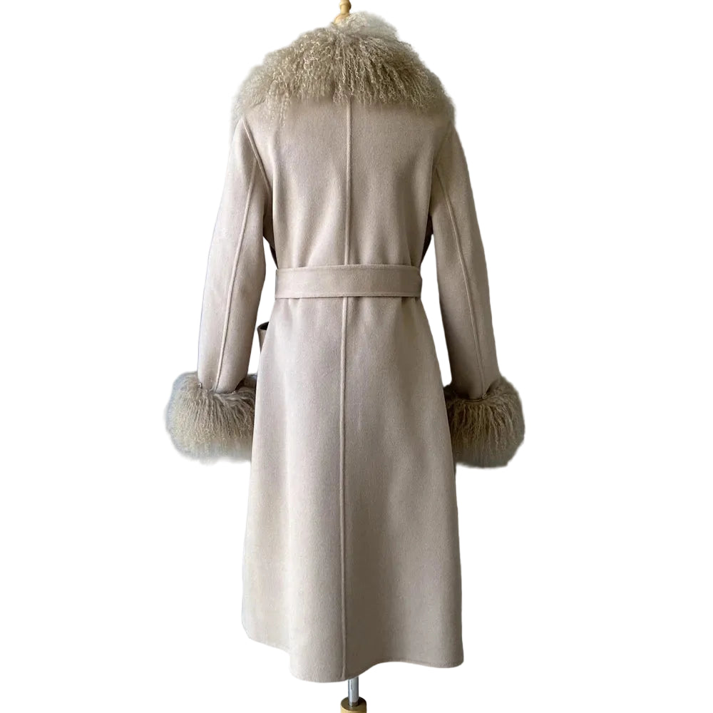 Beige coat with fur trim on a mannequin against a plain background